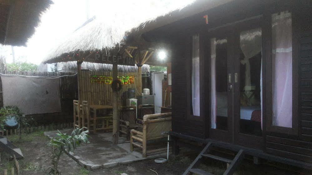 Mosaix Gili Bungalows Gili Trawangan Exterior foto