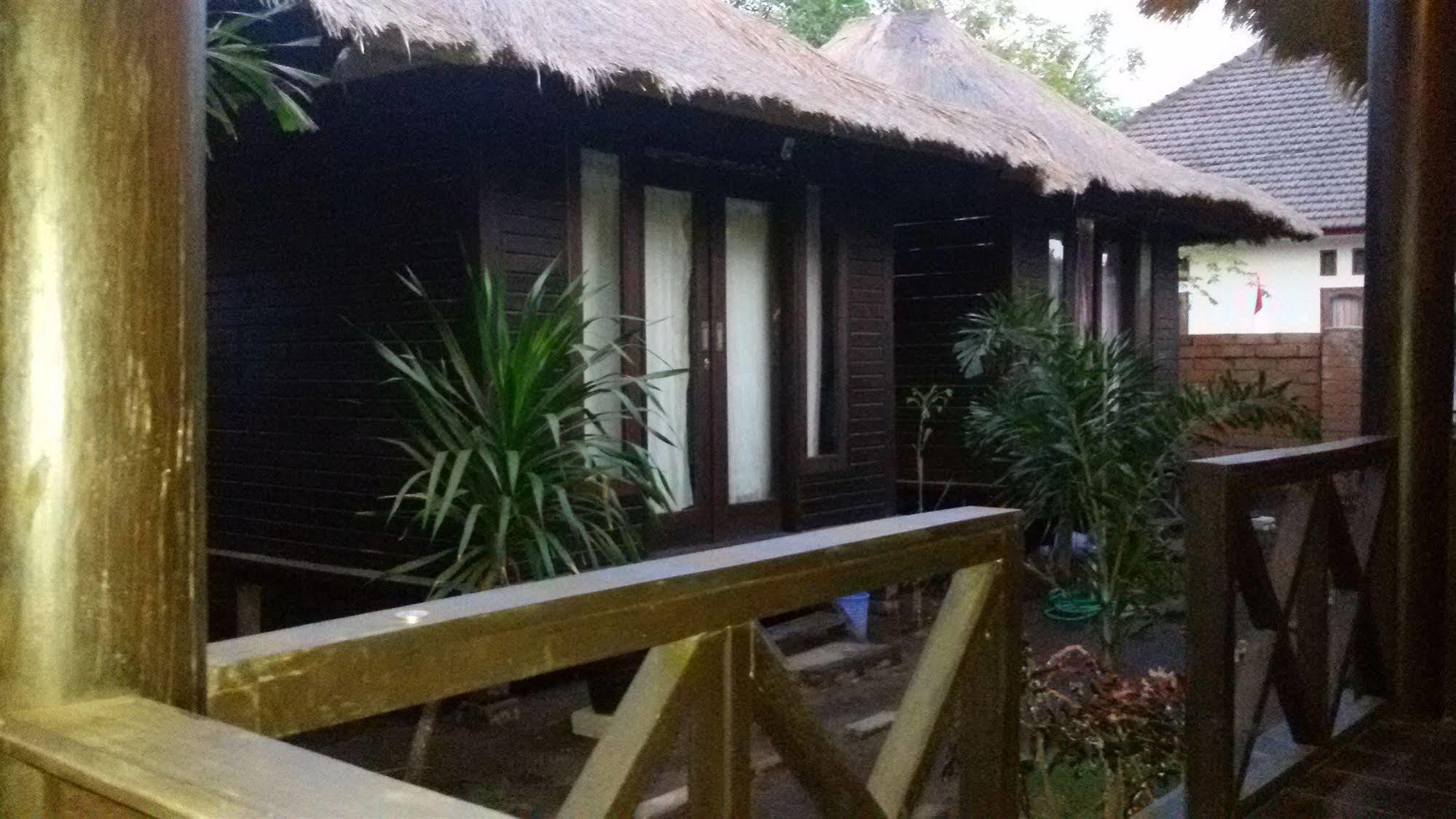 Mosaix Gili Bungalows Gili Trawangan Exterior foto